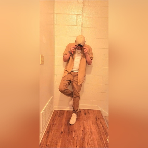 Meet your Posher, Johnny - Picture 5 of 11